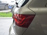 奥迪Q7 2011款  3.0 S-line 基本型_高清图4