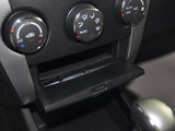 柯兰多 2011款  2.0T 四驱自动豪华导航版_高清图18