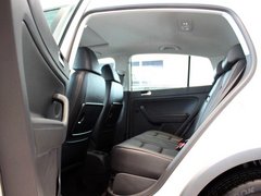 先睹为快 实拍CrossGolf/Golf旅行版
