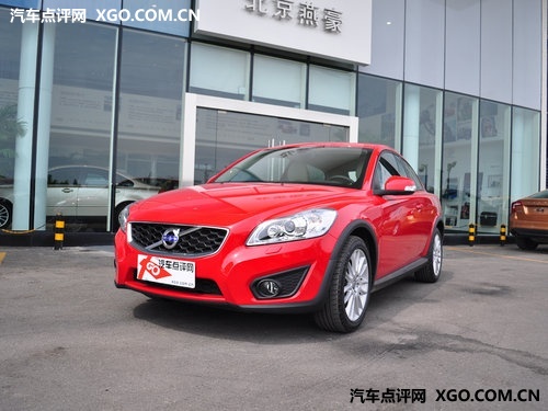 沃尔沃C30购车享1万元优惠 店内有现车