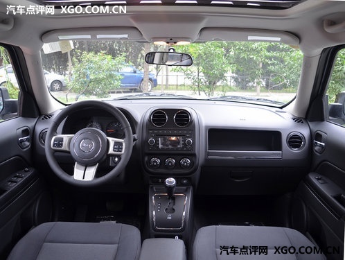 进口硬派SUV 2012款Jeep自由客