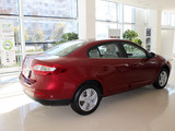 风朗 2011款 Fluence 2.0L 时尚版_高清图16