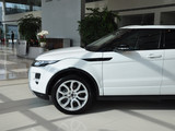 揽胜极光(进口) 2012款 揽胜极光 EVOQUE 2.0T 5门耀动版_高清图1