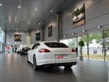 Panamera 2010款   Turbo 4.8T_高清图9