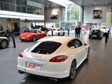 Panamera 2010款   Turbo 4.8T_高清图12