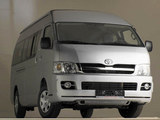 HIACE 2011款  2.7L手动标准版10座_高清图1