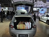 莲花L5 2011款  Sportback 1.6AT 风尚版_高清图3