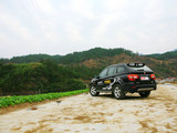 荣威W5 2011款  3.2L 4WD 尊域版_高清图18