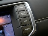 揽胜极光(进口) 2012款 揽胜极光 EVOQUE 2.0T 3门耀致版_高清图9