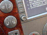 荣威W5 2011款  3.2L 4WD 尊域版_高清图8