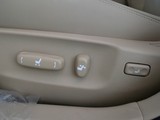 皇冠 2011款  V6 2.5 Royal 真皮天窗特别版_高清图19