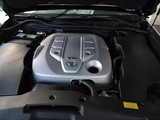 皇冠 2011款  V6 2.5 Royal 真皮天窗特别版_高清图2