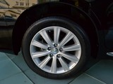 皇冠 2011款  V6 2.5 Royal 真皮天窗特别版_高清图4
