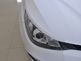 MG5 2012款 MG 5 1.5L AT领航版_高清图1