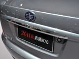 奔腾B70 2011款  2.0MT 精英型_高清图9