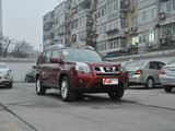 奇骏 2012款  2.5L XV 至尊版 CVT 4WD_高清图18