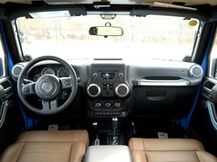 2012款Jeep牧马人全新优惠4万 现车有售