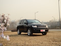 2012指南者 Jeep家族最年轻的紧凑型SUV