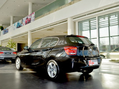 全新BMW1系现金优惠1万元 五“悦“疯狂购