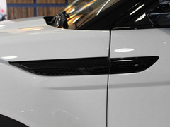 入眼即夺目 路虎揽胜 极光EVOQUE实拍