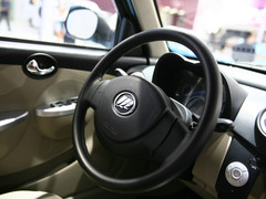 力帆320现金优惠8700元 苏州部分现车