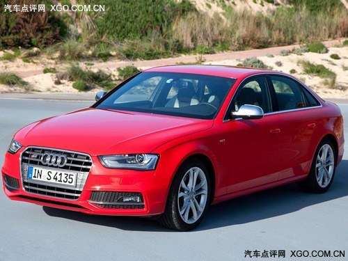 2013款 奥迪S4 S4 Avant 3.0TFSI