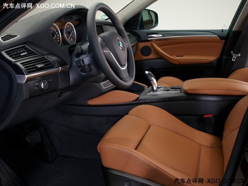 2013款宝马X6  现车配置全价格优降价中