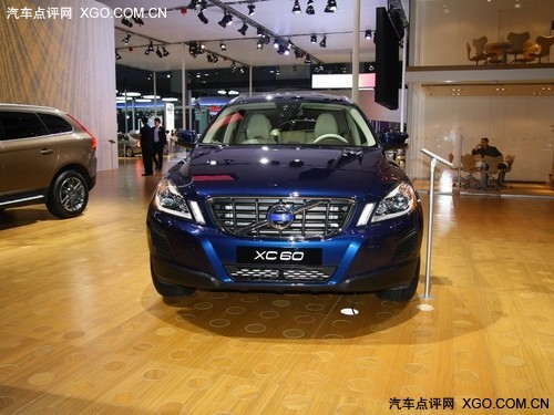 2012款 沃尔沃XC60 2.0T T5 个性运动版