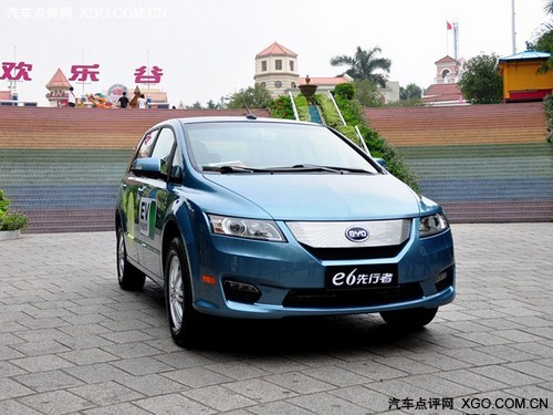 比亚迪首款纯电动车E6 现已登陆港城