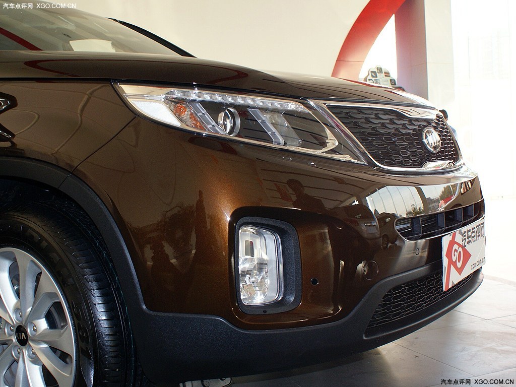 起亚(进口)棕色2013款 索兰托 24 5座汽油豪华版其它与改装高清大图