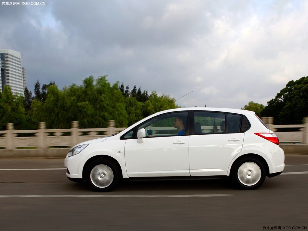 東風日產2012款 啟辰r50 1.6xe 手動舒適版其它與改裝高清大圖