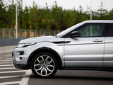 揽胜极光(进口) 2012款 揽胜极光 EVOQUE 2.0T 5门耀动版_高清图21