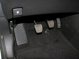 柯兰多 2013款  2.0L 汽油两驱手动舒适版_高清图5