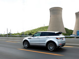 揽胜极光(进口) 2012款 揽胜极光 EVOQUE 2.0T 5门耀动版_高清图8