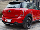 MINI COUNTRYMAN 2013款  1.6T COOPER S ALL 4 滑雪版_高清图31