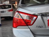 启辰D50 2012款  1.6L 自动尊贵型_高清图26