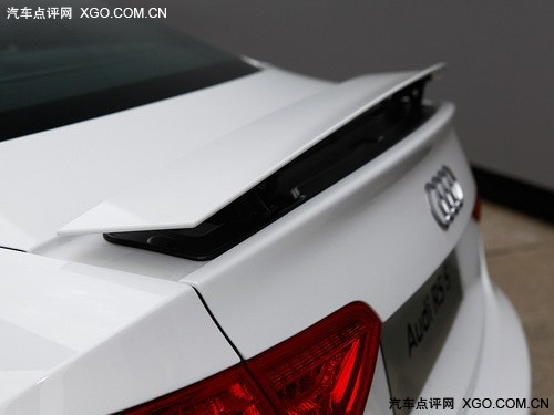 搭4.0T/V8双涡轮 奥迪2014年推RS8车型