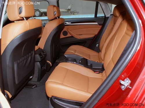 2013款宝马X6现车  贴心让利价78万起售