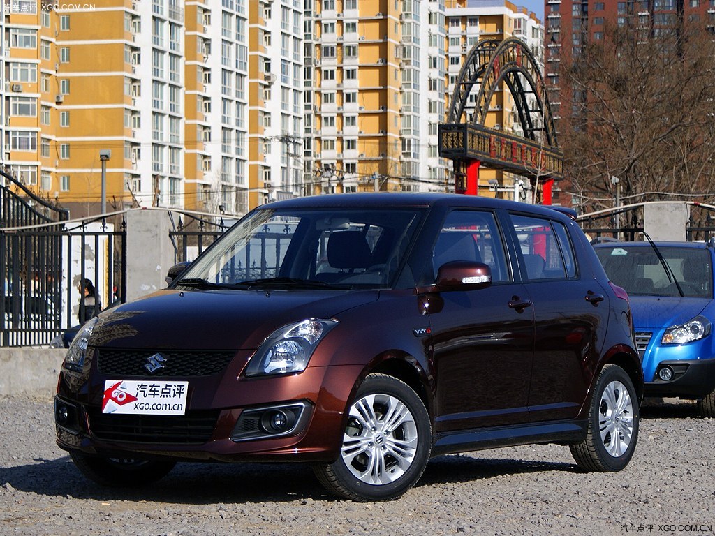 长安铃木棕色2011款 雨燕 1.5时尚版 at其它与改装高清大图