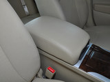 华泰B11 2011款  1.8T 自动舒适汽油版_高清图10