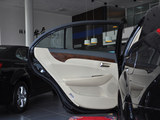 华泰B11 2011款  1.8T 自动舒适汽油版_高清图3