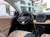 RAV4荣放 2013款 丰田RAV4 2.0L CVT两驱都市版_高清图3