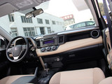 RAV4荣放 2013款 丰田RAV4 2.0L CVT两驱都市版_高清图3