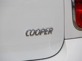 MINI COUNTRYMAN 2013款  1.6T COOPER ALL 4 Fun_高清图13