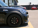 MINI CLUBMAN 2013款 MIN CLUBMAN 1.6T JOHN COOPER WORKS_高清图13