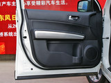 奇骏 2012款  2.5L XL 豪华版 CVT 4WD_高清图35