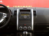 奇骏 2012款  2.5L XL 豪华版 CVT 4WD_高清图24