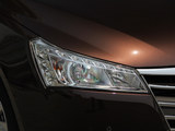 纳智捷 5 Sedan 2013款  1.8T 自动尊贵型_高清图3