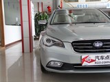 奔腾B50 2013款  1.8L AT尊贵型_高清图16