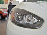 风朗 2013款 Fluence 2.0L 标准版_高清图3